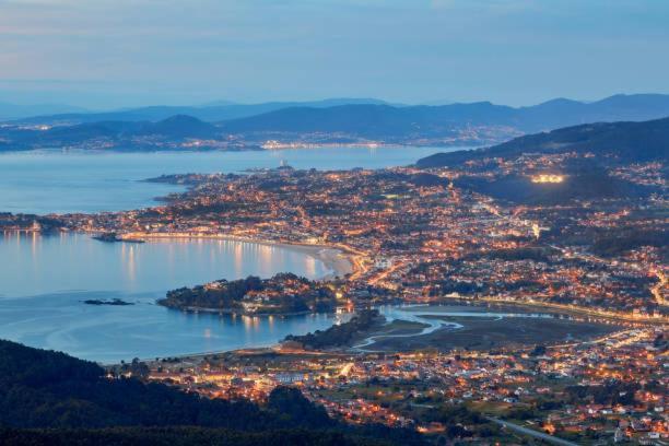 Precioso Piso En El Centro De Vigo Apartment ภายนอก รูปภาพ